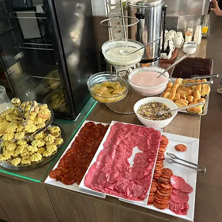 Emilia Palace 3* Солнечный берег