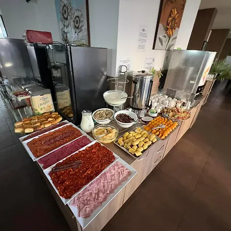 Emilia Palace ホテル