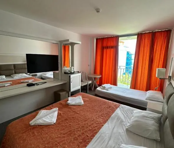 Emilia Palace Slăntjev Brjag