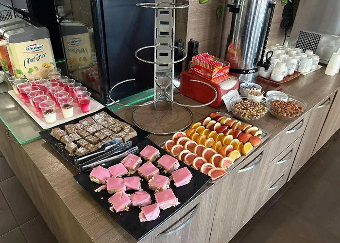 Hotell Emilia Palace 3*