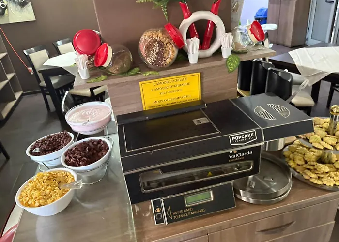 Otel Emilia Palace 3*