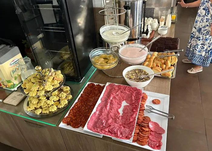 Emilia Palace 3* Sunny Beach